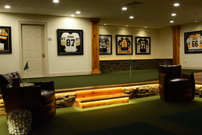 Greenwich Indoor Putting Green