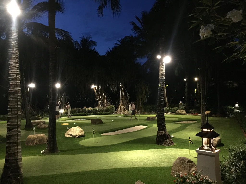 Use themed greens for your Greenwich mini golf course.